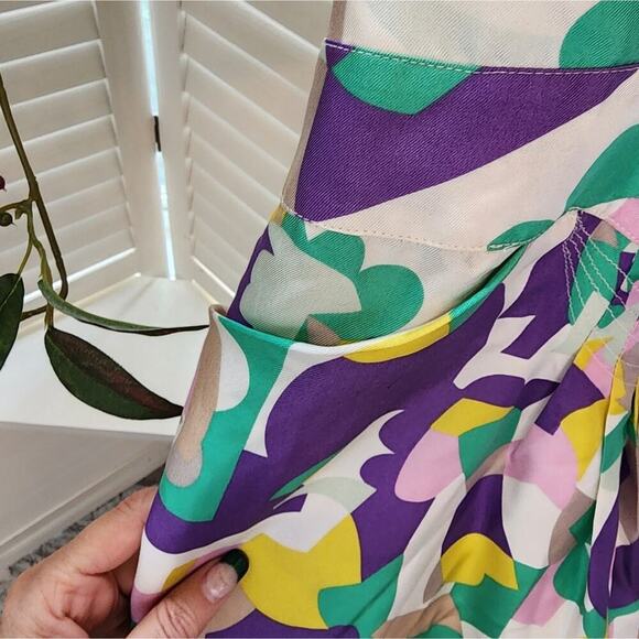 SEE BY CHLOE 100 % SILK  GEOMETRIC BLOUSE SIZE 2 - Picture 3 of 6